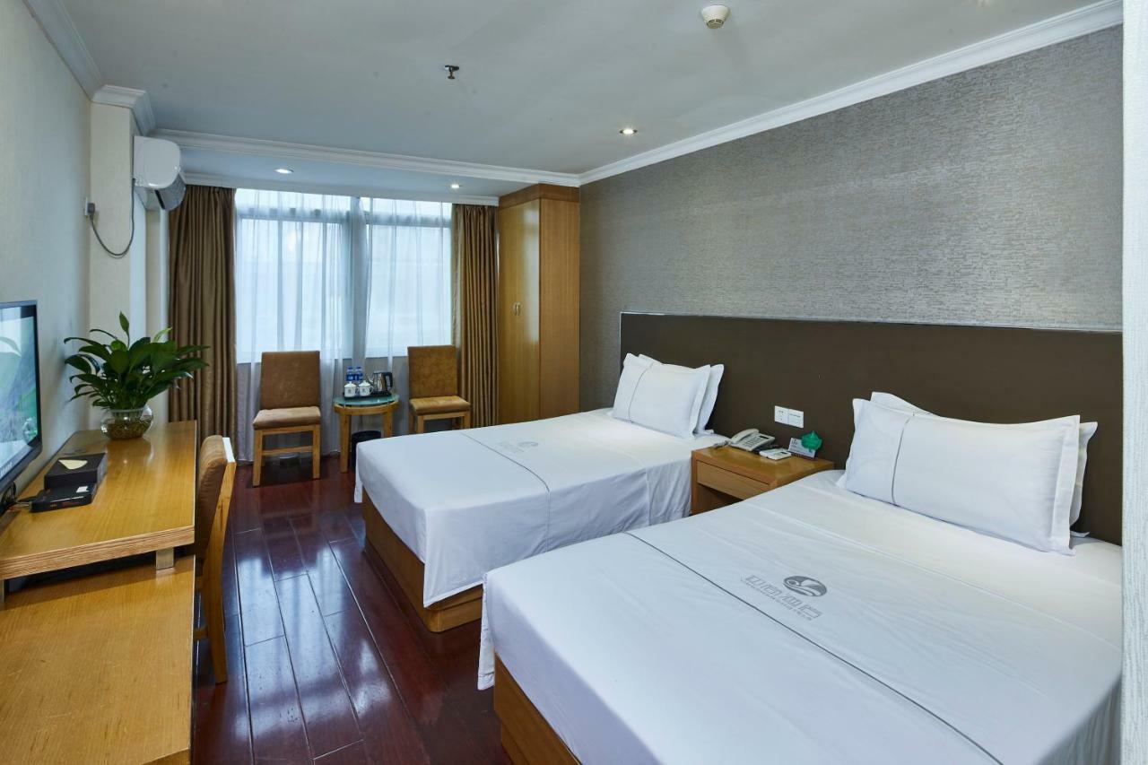 Insail Hotels  Kanton Exterior foto