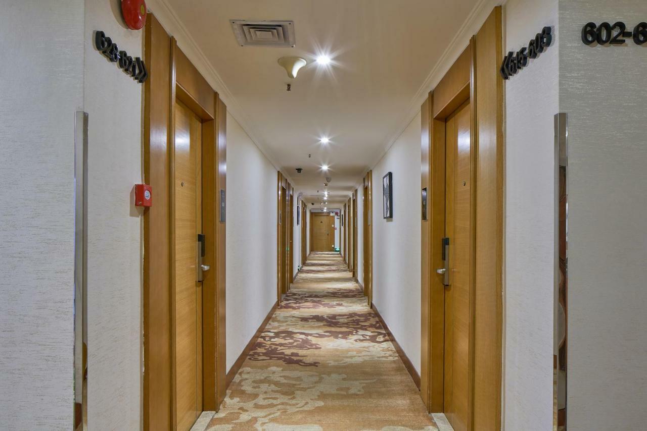 Insail Hotels  Kanton Exterior foto
